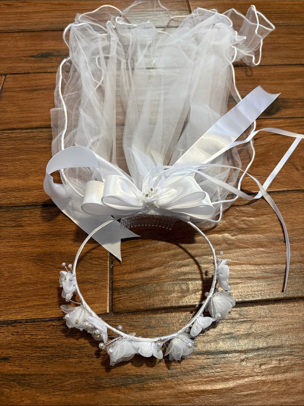 White Bridal Veil Headband with Satin Bow and Floral Pearl Accents